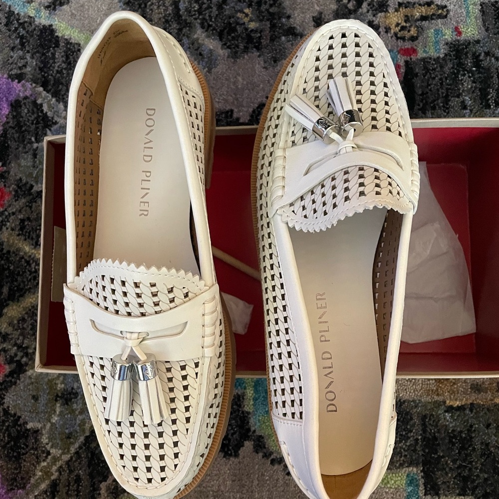Donald J. Pliner White Perforated Flats